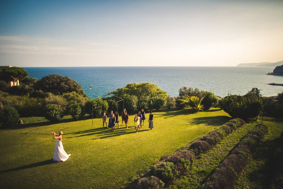 Sea-view villa garden overlooking the coast in Liguria, Italy — coastal wedding venue